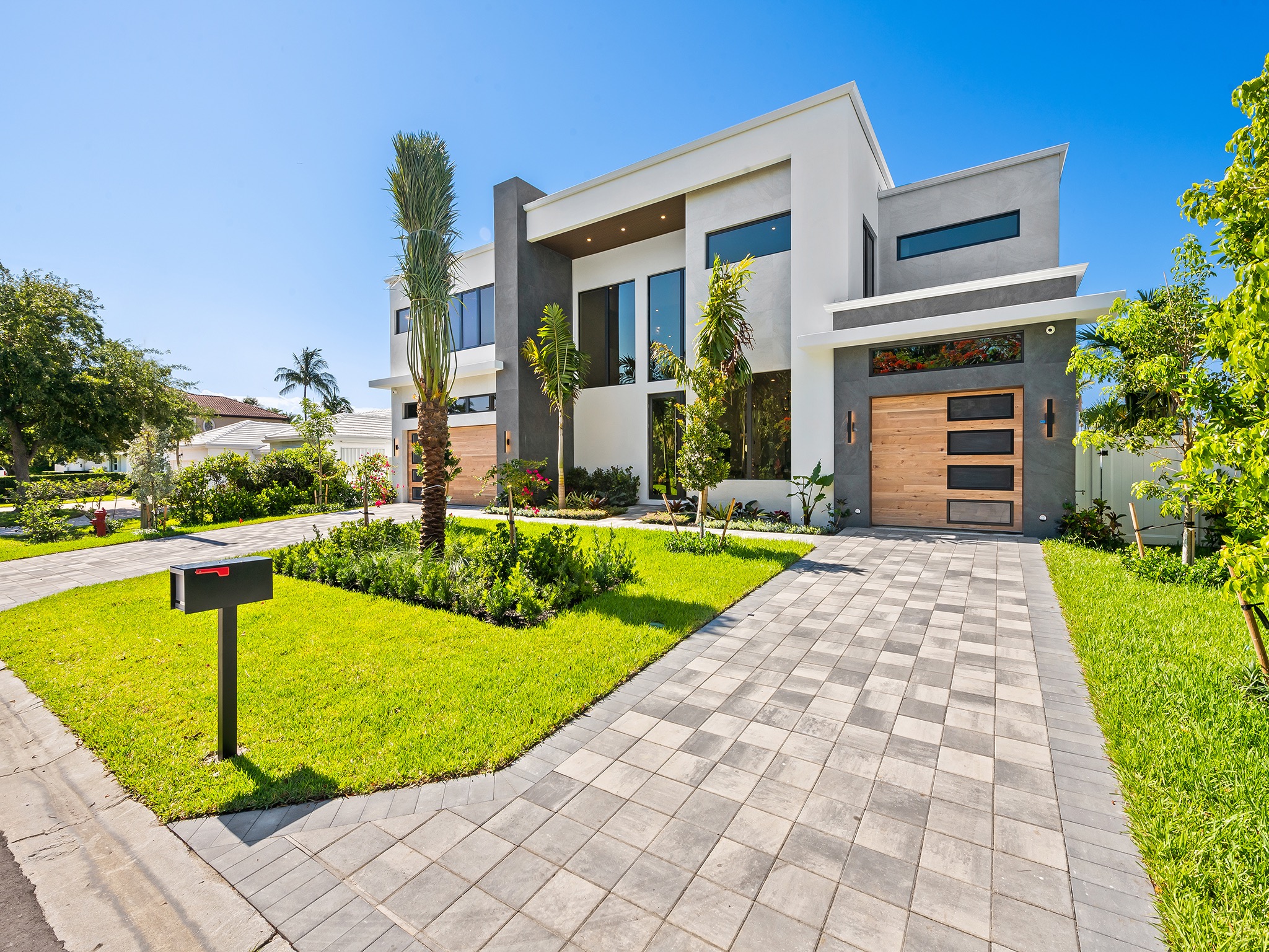3110 NE 59th St residence, photograph 4
